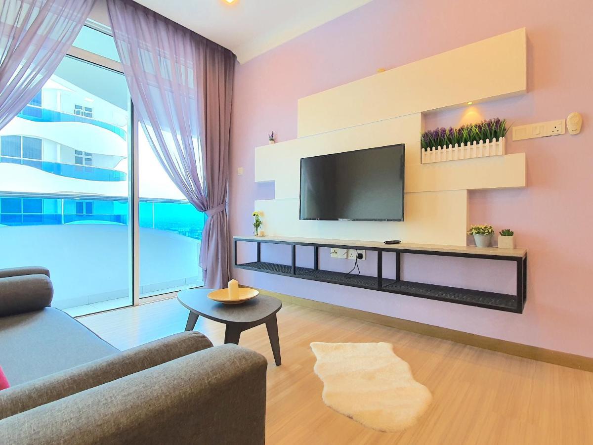 The Wave Suites Melaka Malacca Exterior foto